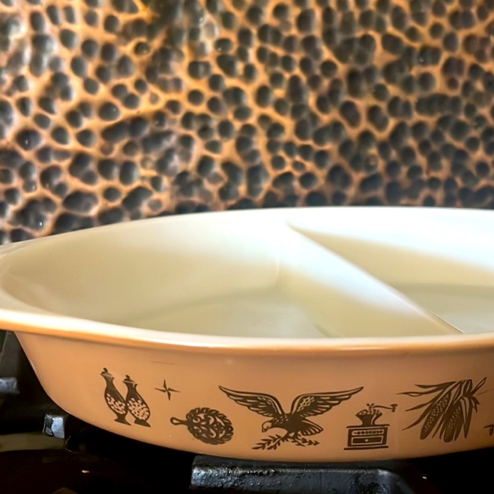 Vintage Pyrex, oval divided serving dish